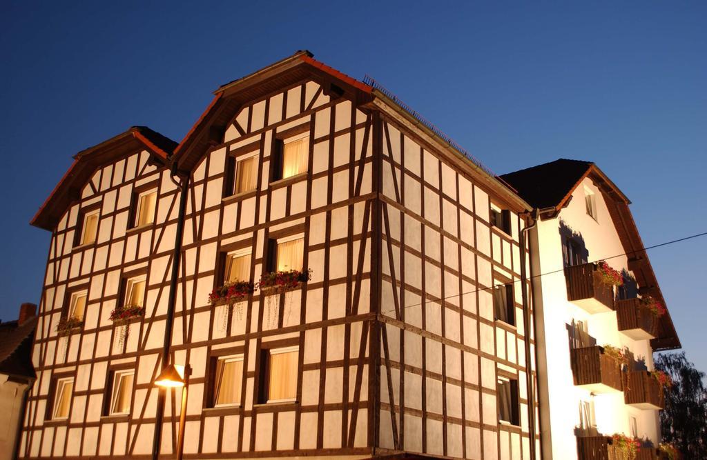 Adler Golf-& Tagungshotel Harth-Poellnitz Exterior photo